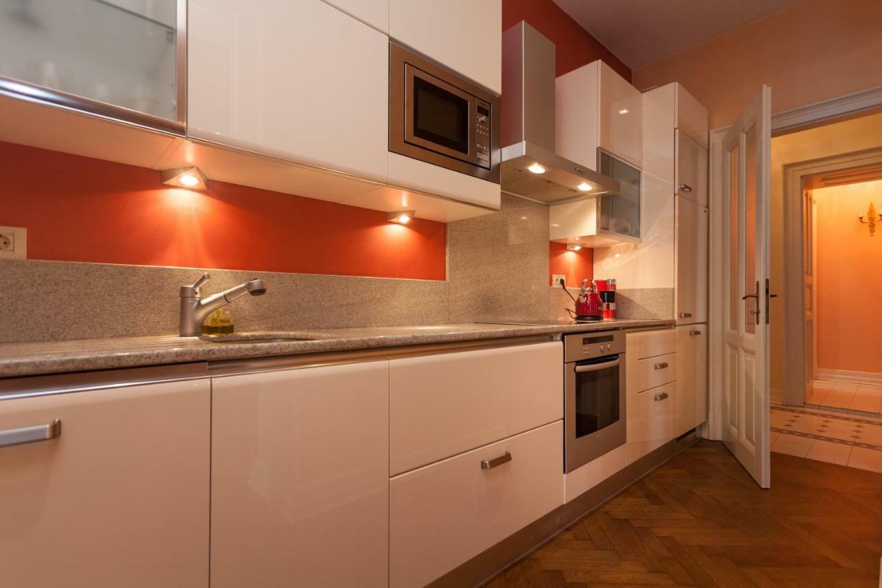 Filip'S Palace Luxurious Apartment Ljubljana Dış mekan fotoğraf
